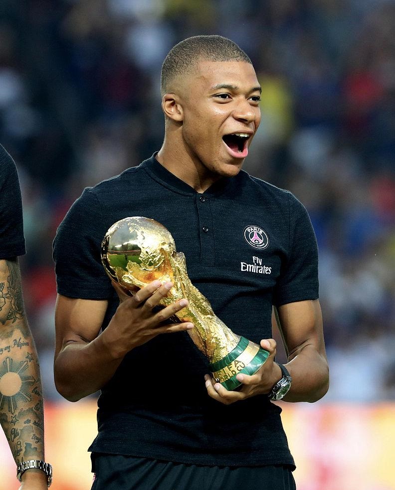 题目里的 题目里的